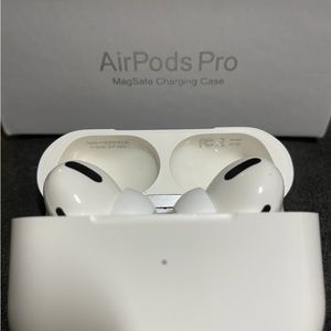 Apple AirPods Pro